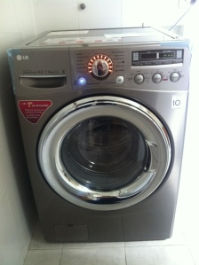 LG Washer/Dryer Combo